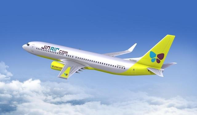  B737-800 