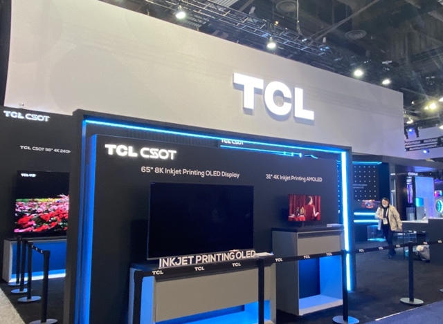 18 迡  ߱ TV ü TCL    ̱  Ҽ ߴ. /ý