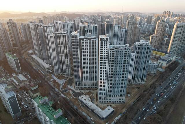 철산주공8·9단지 재건축 조합은 지난 7일 GS건설과 공사비 520억원 증액에 합의했다. 이로써 공사비는 최초 8776억원에서 1조297억원으로 1500억원가량 늘어났다. /GS건설