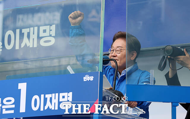 이재명 더불어민주당 대통령 후보는 김건희 여사의 도이치모터스 주가조작 사건 수사를 지휘했던 이창수 서울중앙지검장과 조상원 중앙지검 4차장이 사의를 표명한 데 대해 