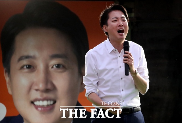 ؼ Ŵ 뼱 ĺ 2  ſ   '' 뱸 ϸ 