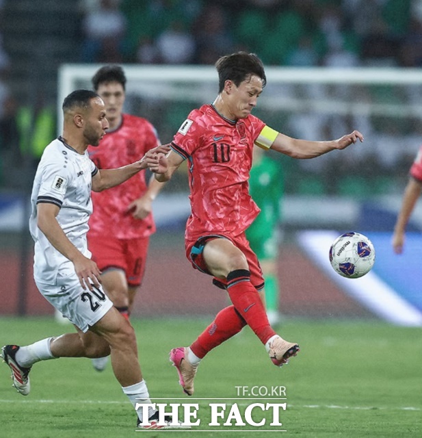 ڸư 10(ȭ)  8ÿ Ű忡  2026 ౸(FIFA) ߹  ƽþ  3  B 10 ѹα(Ȩ)-Ʈ()    ºν 67ȸ  ߸  յΰ ִ.  ̶ũ 3 B 9./ٽ(̶ũ)=KFA