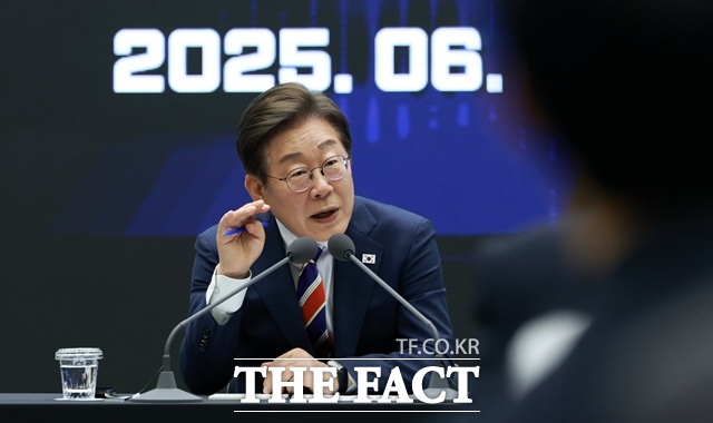   11   ѱŷҿ  ֽĽ Ұŷ   尣ȸ   ϰ ִ. /ý