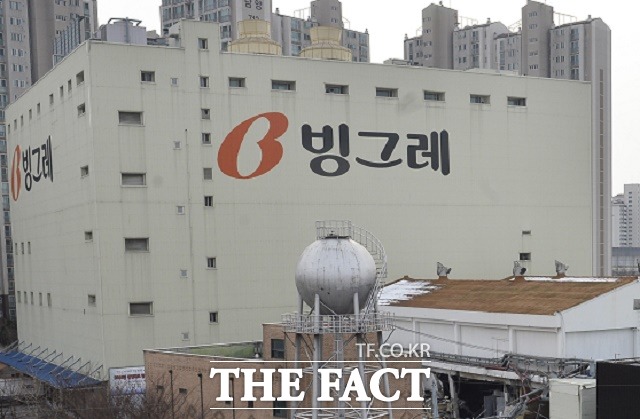  12     ǿ Ѱ ȣ ׷׷ ȸ 峲 赿ȯ 忡 ׼ҽɿ ¡ 6  1 ߴ. /Ʈ DB