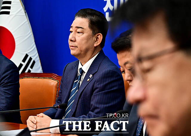 躴 Ҿִ ǥ   G7 ȸ 濡  