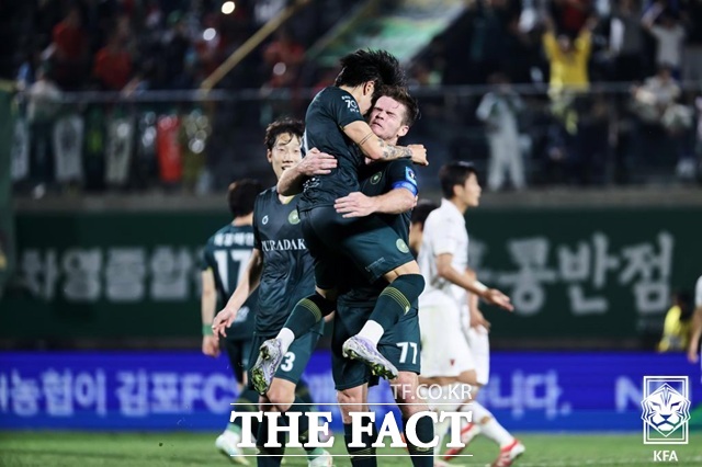  ƿ  8  FC/KFA