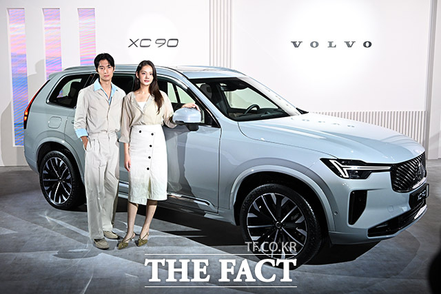    XC90.