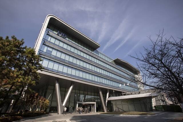 LIGؽ ֱ KAIST '  ý     (MOU)' üߴ. LIGؽ ǱϿ콺. /LIGؽ