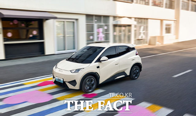BYD    ''   ʷ  27   100 Ǹ  ޼ߴ. /BYDڸ  