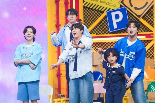 ƮƮ   Ǵ ¡Ÿ  ϸ鼭  ⼺  ū ⸦ ° ִ.    ϸ ü    ϰ ִ. /TV ' ݼŸ'