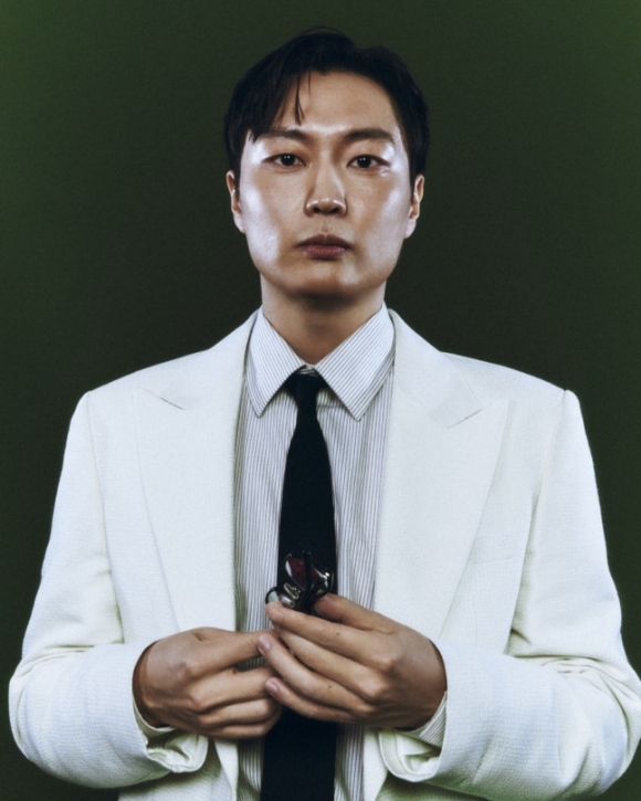   <Ʈ>  ø  ø '¡ ' õ ͺ並 ߴ. /ø